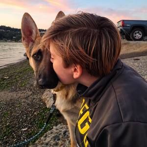 Meet your Posher, Stina